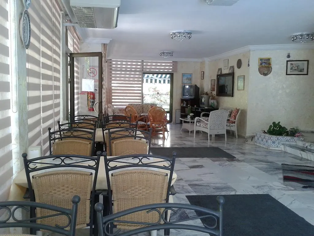 公寓式酒店 Kamelya Apart Hotel 马尔马里斯