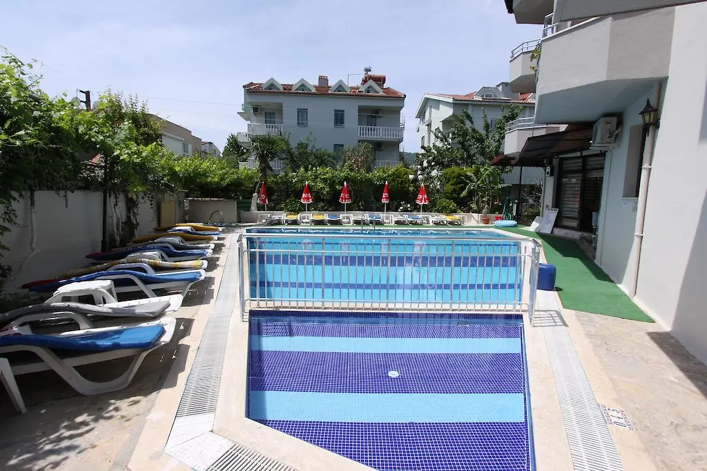 Kamelya Apart Hotel 马尔马里斯 土耳其